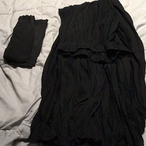 Crinkle skirt with storage bag